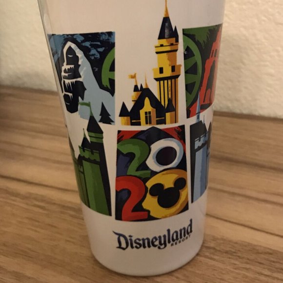 Disneyland Resort Castle Ceramic Tumbler 2020 Coffee Travel Mug Disney. - Picture 1 of 7